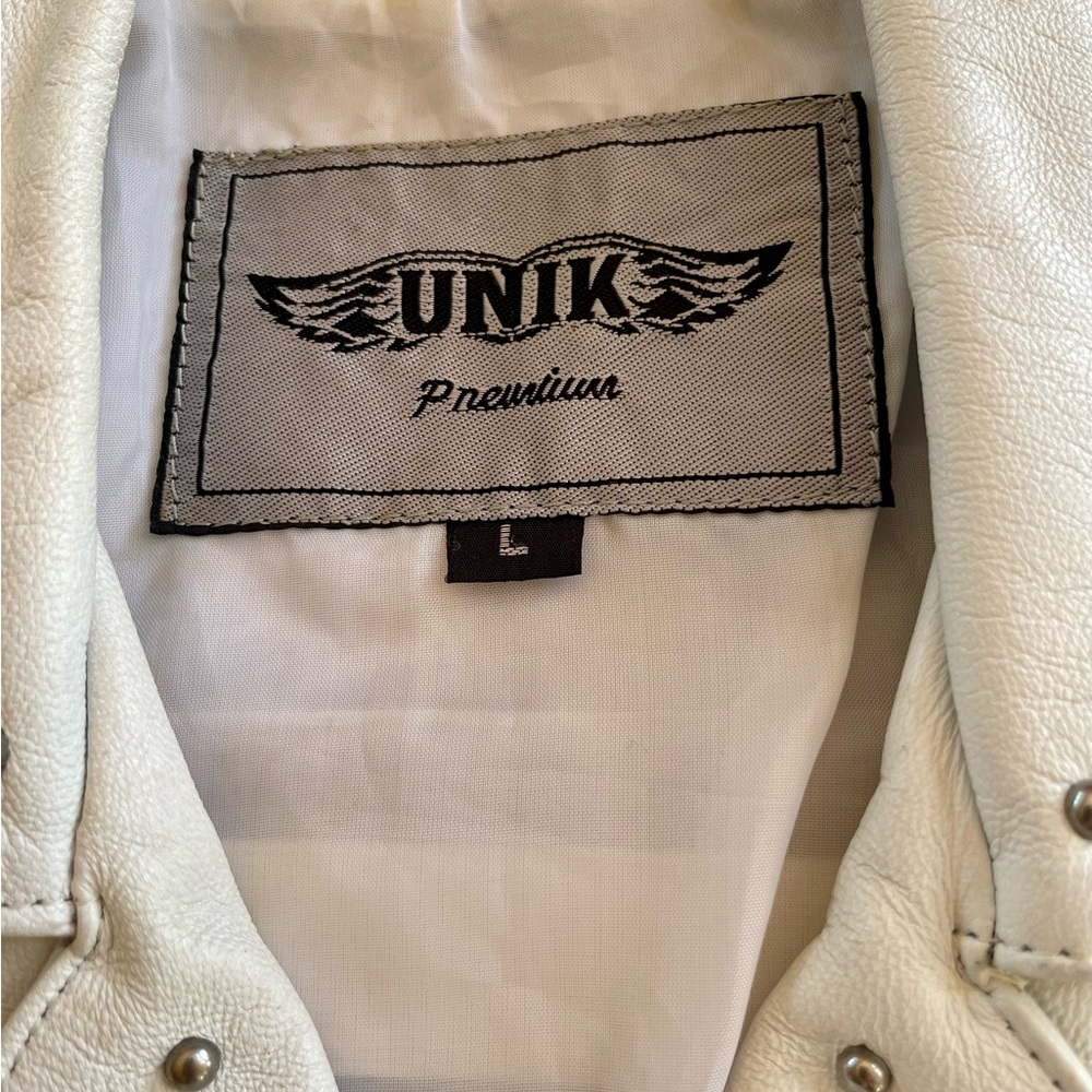 White leather studded jacket - Picture 5 of 8